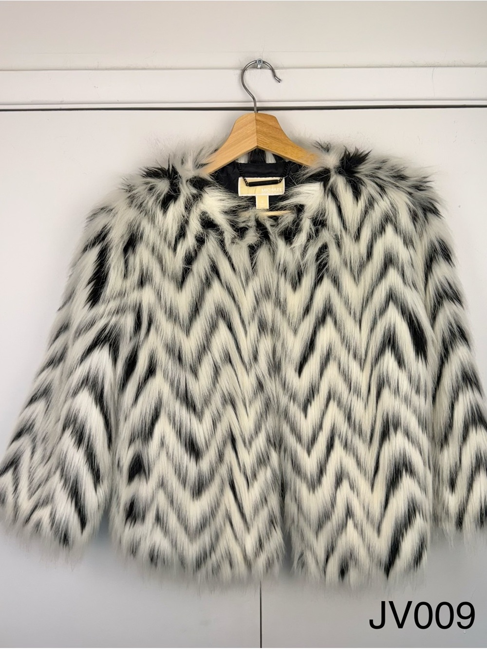 MICHAEL Michael Kors Black White Faux Fur Cropped Jacket S